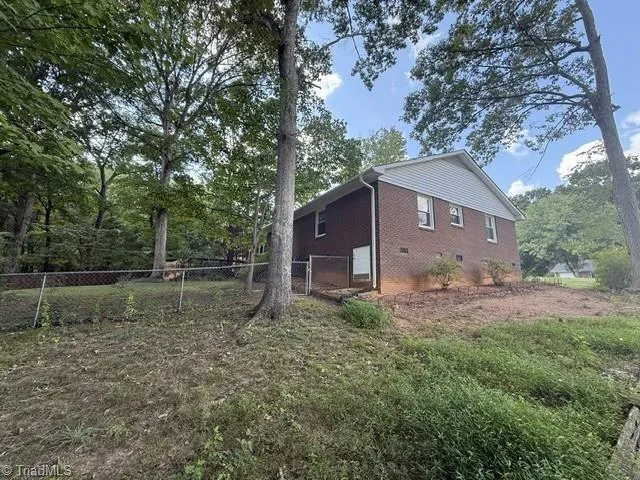 760 Bundaberg Lane Rural Hall, NC 27045