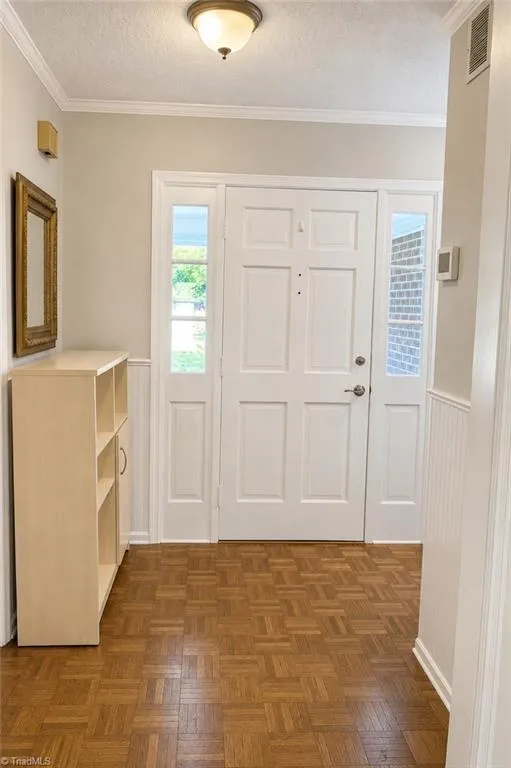760 Bundaberg Lane Rural Hall, NC 27045