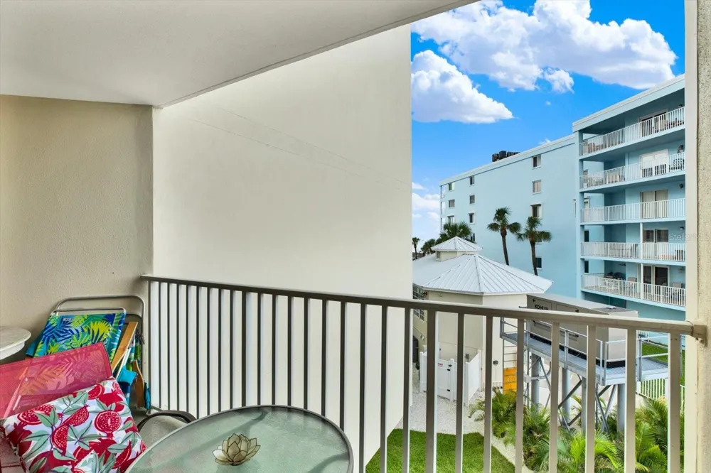 18450 GULF BOULEVARD #213 Indian Shores, FL 33785