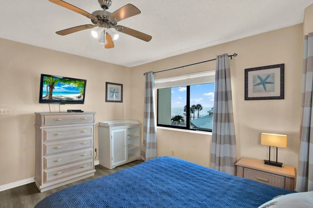 18450 GULF BOULEVARD #213 Indian Shores, FL 33785