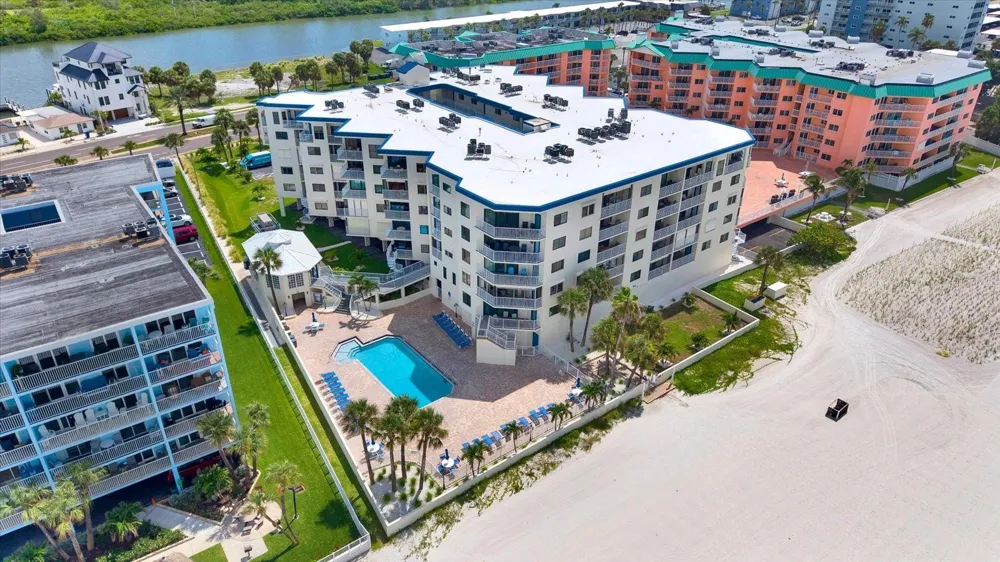 18450 GULF BOULEVARD #213 Indian Shores, FL 33785