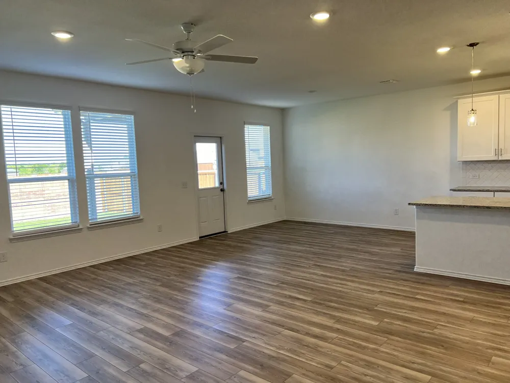 612 Agarita Way Princeton, TX 75407