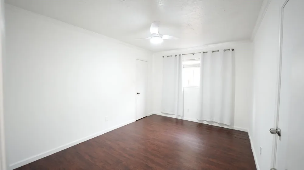 8615 Brookren Circle Houston, TX 77072