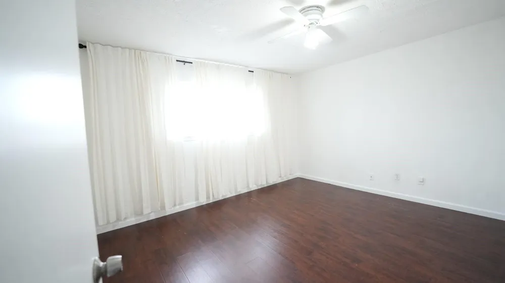 8615 Brookren Circle Houston, TX 77072