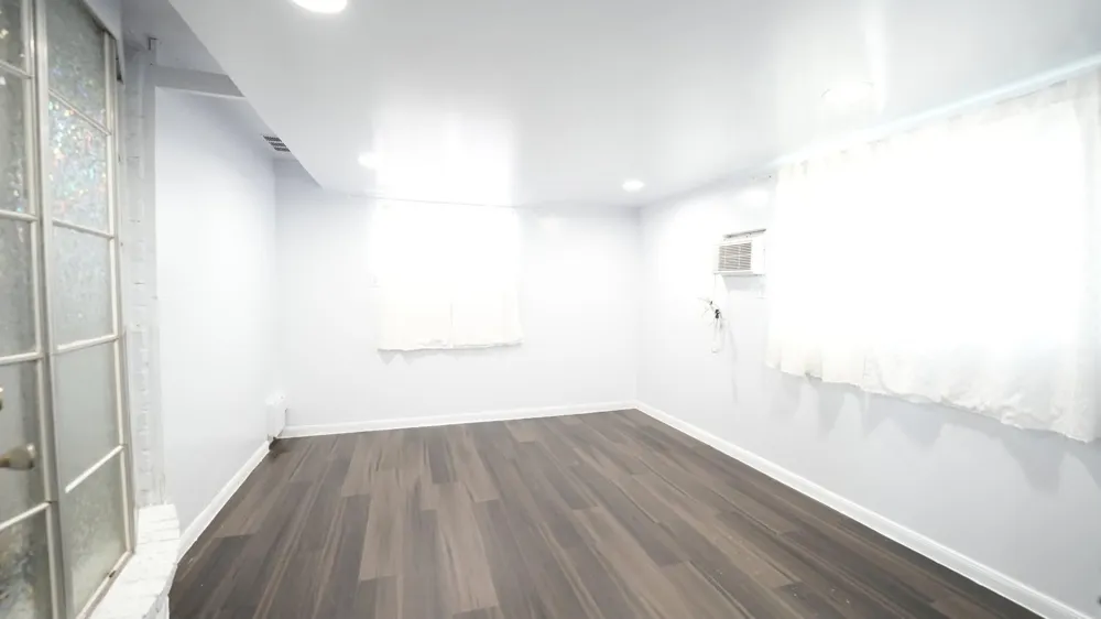 8615 Brookren Circle Houston, TX 77072