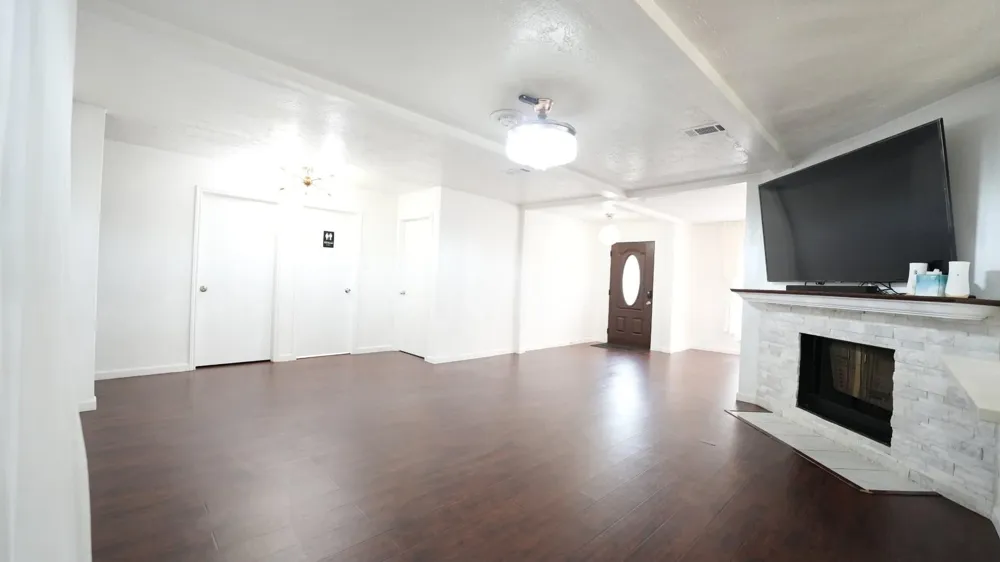 8615 Brookren Circle Houston, TX 77072