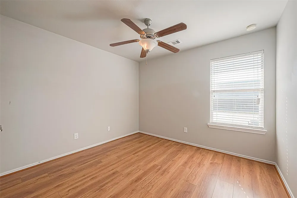 2748 Maybrook Hollow Lane Houston, TX 77047