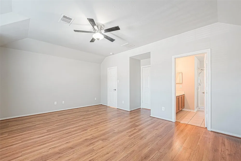2748 Maybrook Hollow Lane Houston, TX 77047