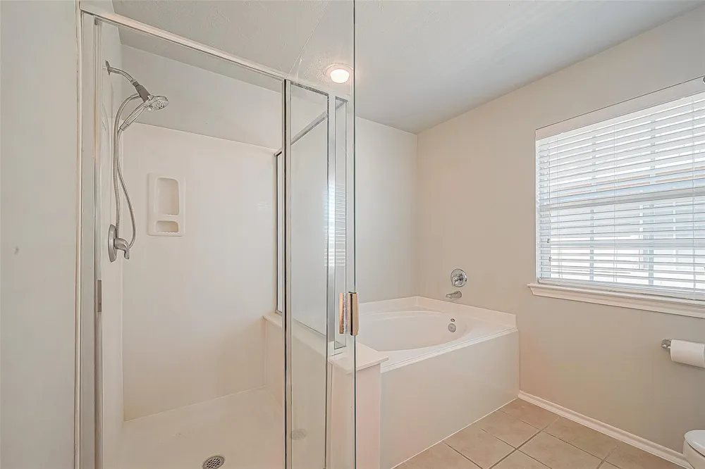 2748 Maybrook Hollow Lane Houston, TX 77047