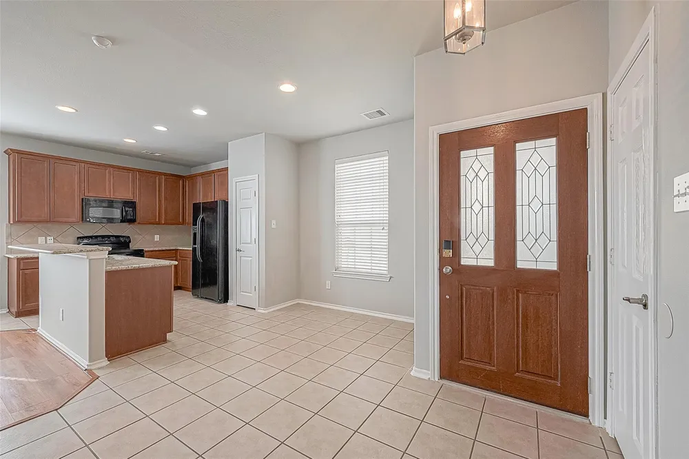 2748 Maybrook Hollow Lane Houston, TX 77047