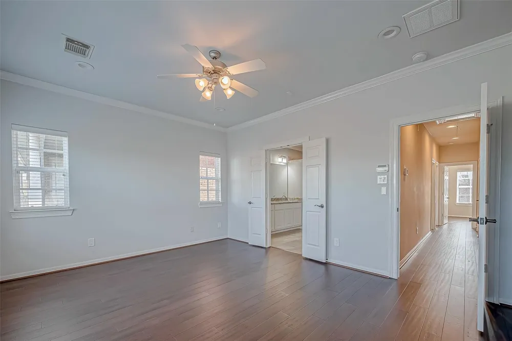 38 Islewood Boulevard The Woodlands, TX 77380