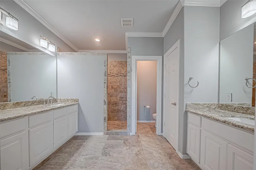 38 Islewood Boulevard The Woodlands, TX 77380