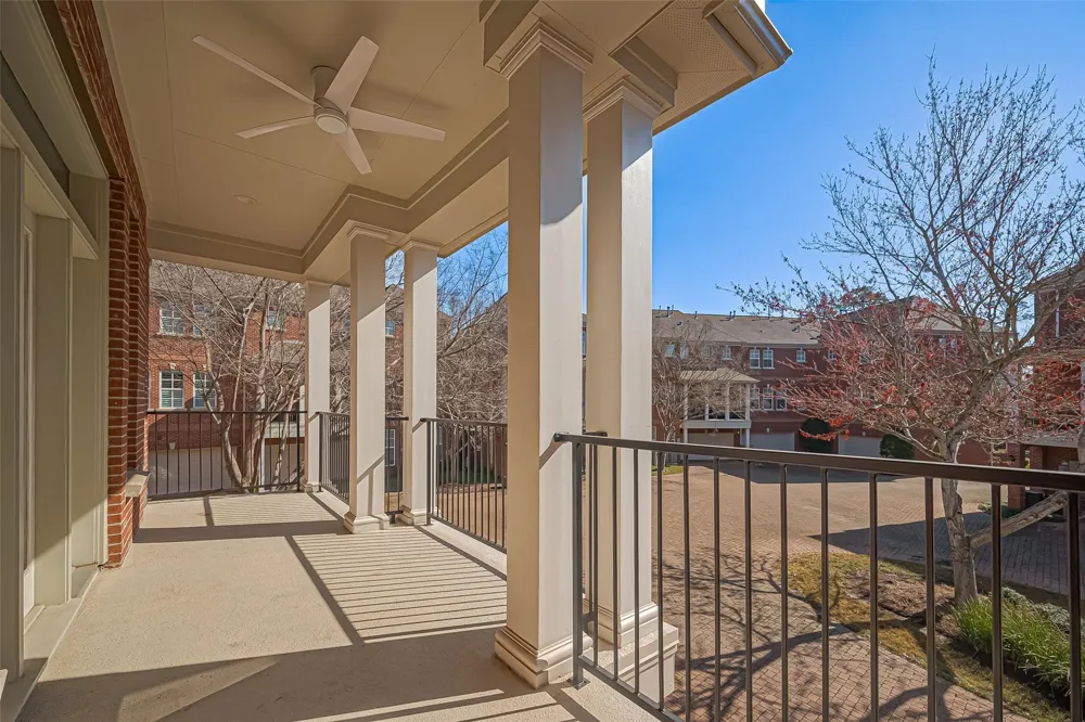 38 Islewood Boulevard The Woodlands, TX 77380