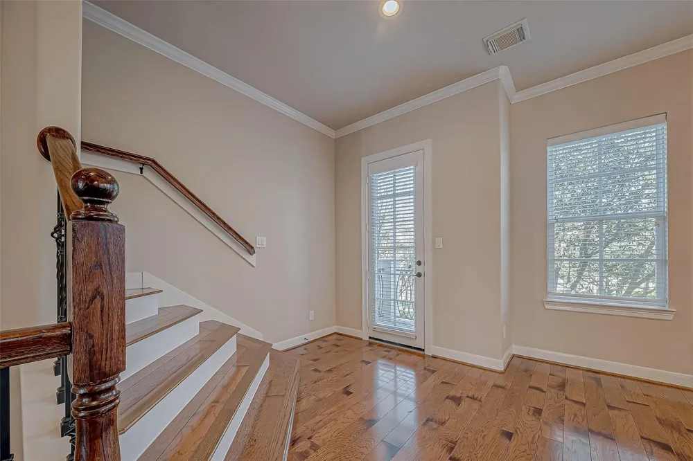 38 Islewood Boulevard The Woodlands, TX 77380
