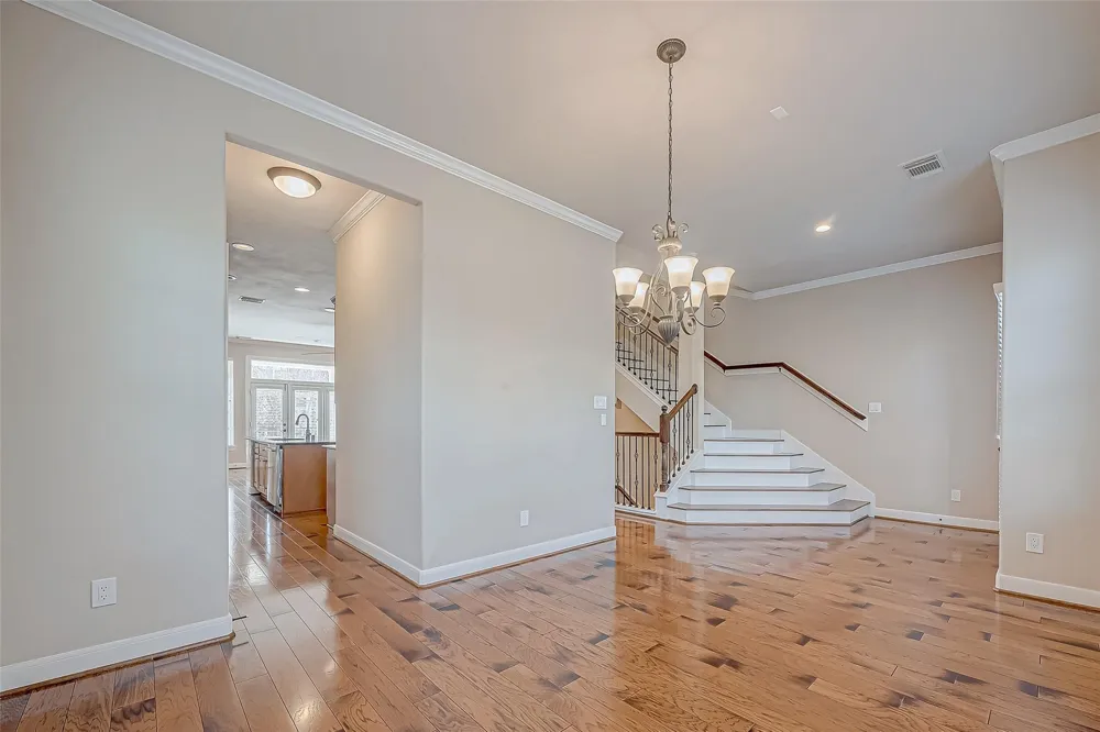 38 Islewood Boulevard The Woodlands, TX 77380
