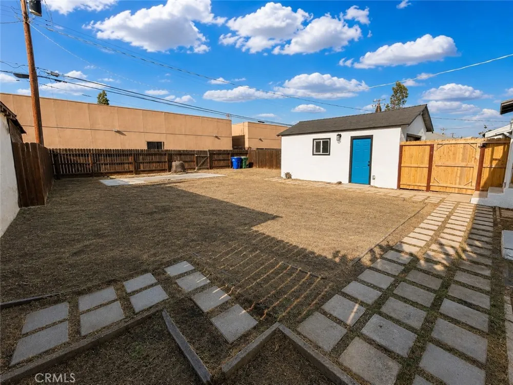 3243 E Platt Fresno, CA 93702