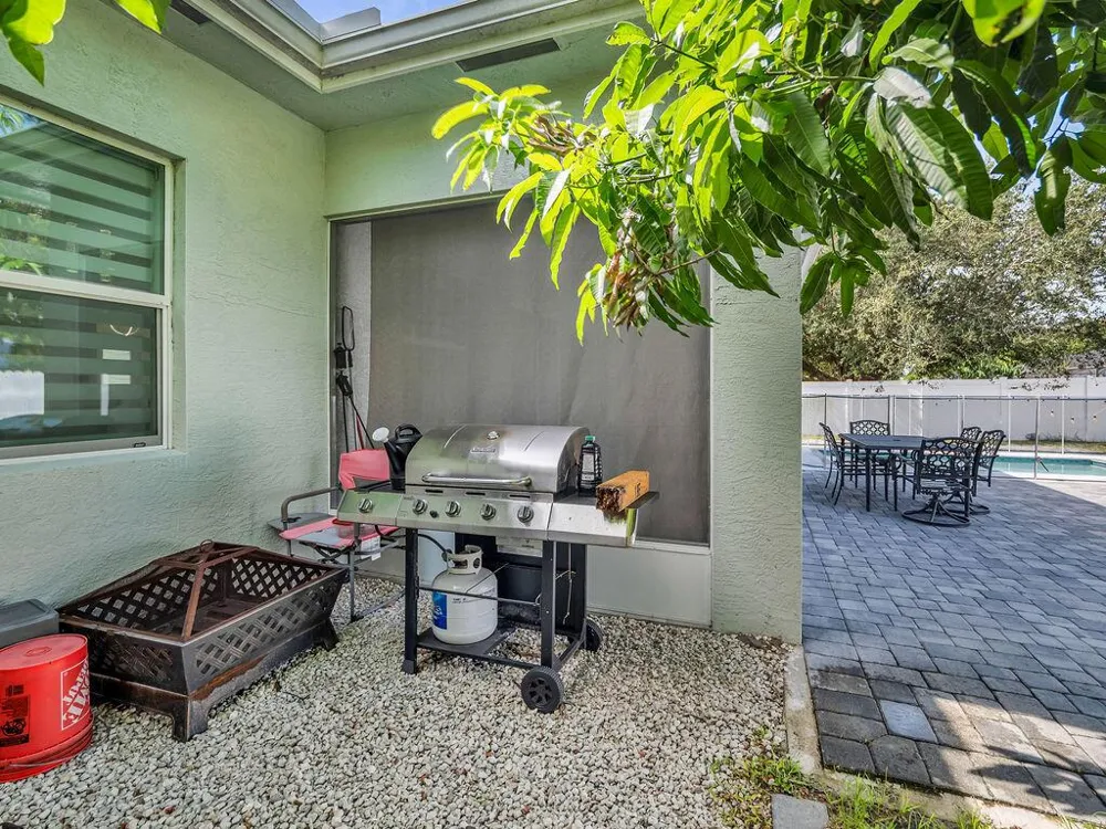 2910 SW Sterling Street Port St. Lucie, FL 34953