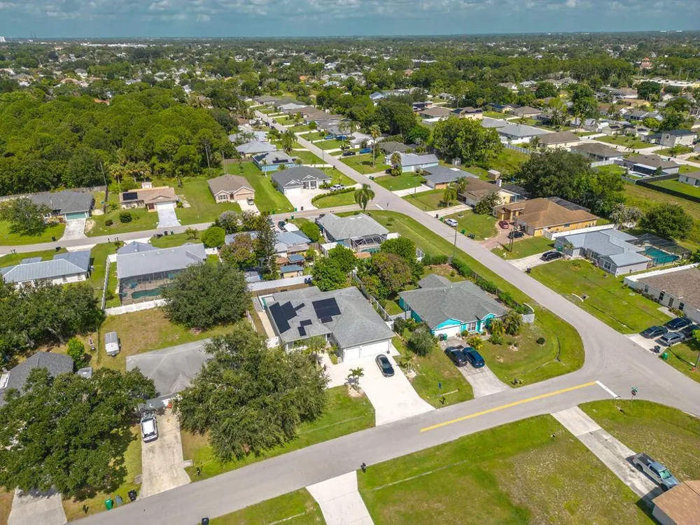 2910 SW Sterling Street Port St. Lucie, FL 34953
