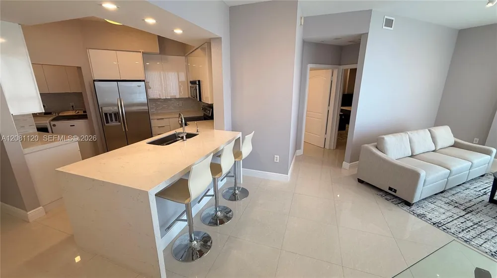1830 Radius Dr #1114 Hollywood, FL 33020