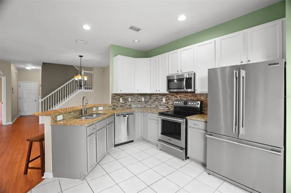 14020 WATERVILLE CIRCLE Tampa, FL 33626
