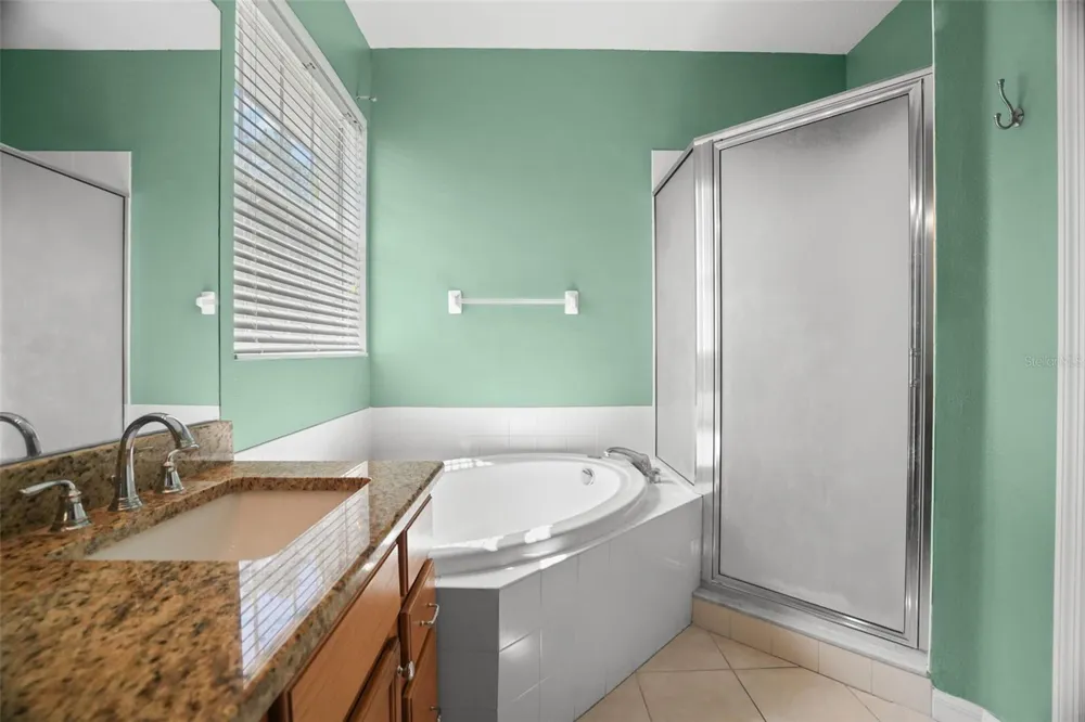 14020 WATERVILLE CIRCLE Tampa, FL 33626