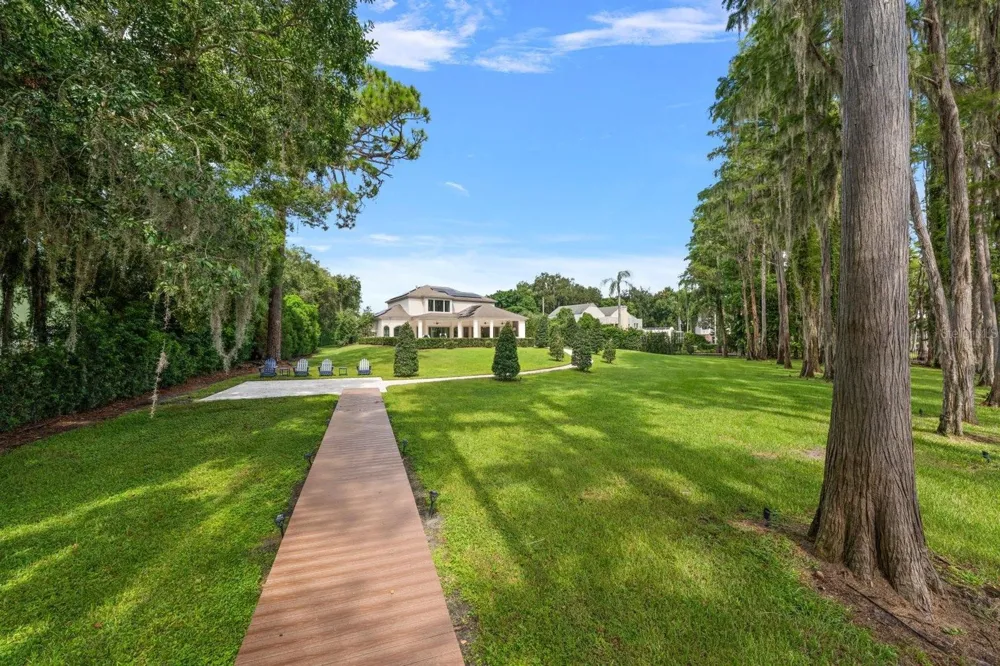 9412 EDDINGS ROAD Odessa, FL 33556