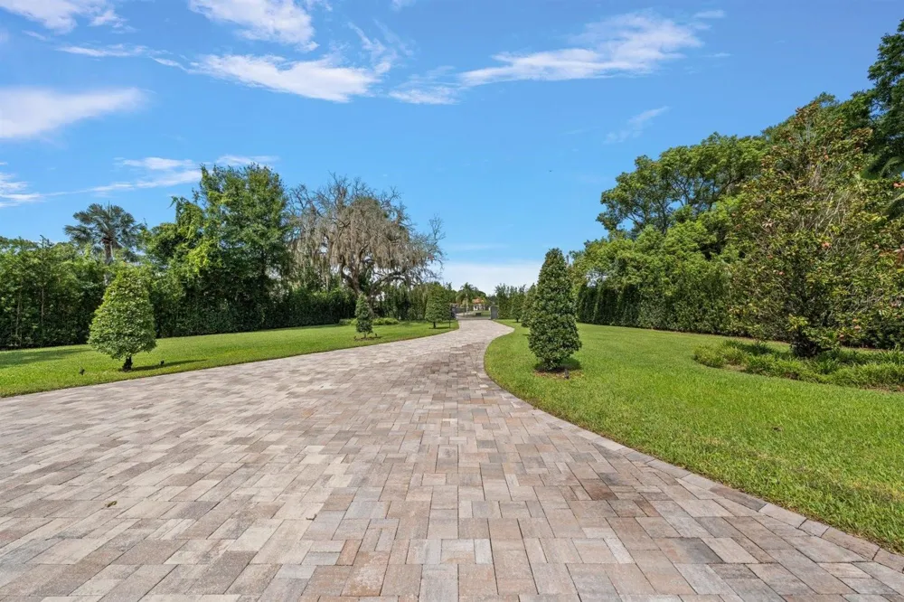 9412 EDDINGS ROAD Odessa, FL 33556