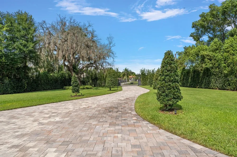 9412 EDDINGS ROAD Odessa, FL 33556