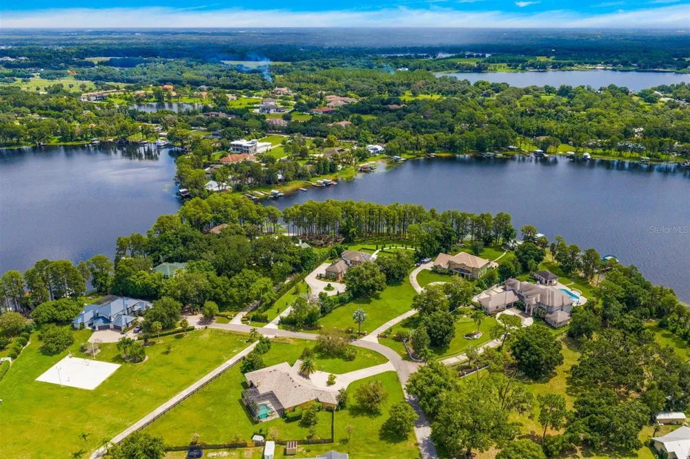 9412 EDDINGS ROAD Odessa, FL 33556