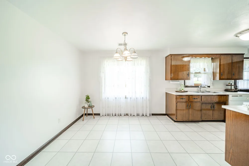 4212 Alhambra Drive Anderson, IN 46013