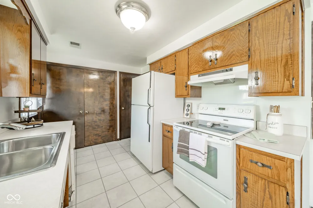 4212 Alhambra Drive Anderson, IN 46013