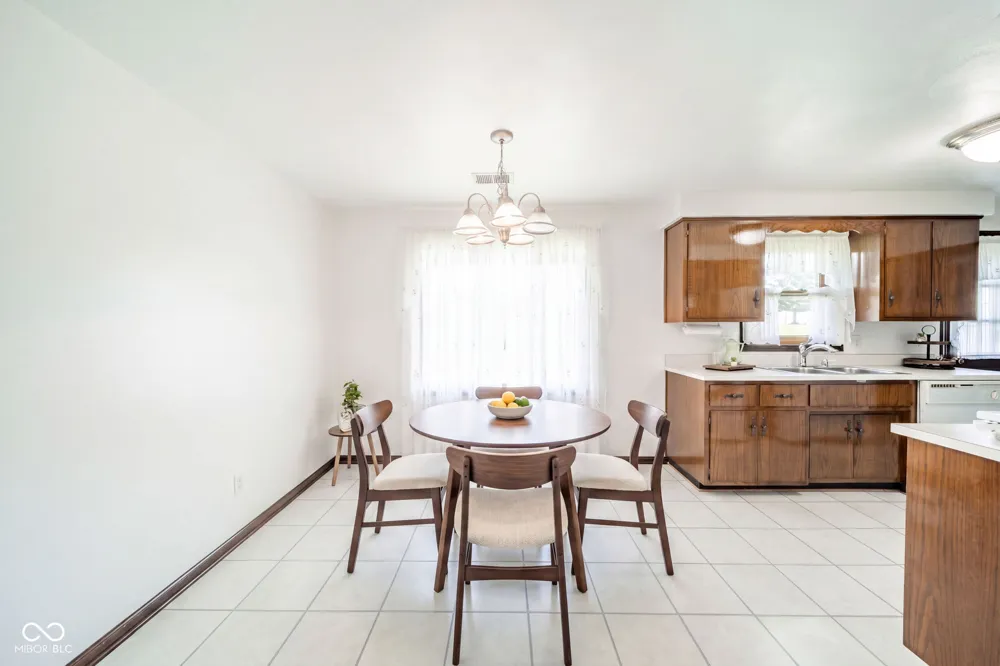 4212 Alhambra Drive Anderson, IN 46013
