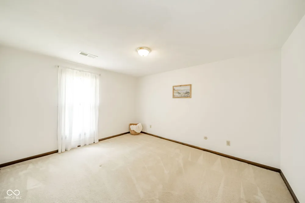 4212 Alhambra Drive Anderson, IN 46013