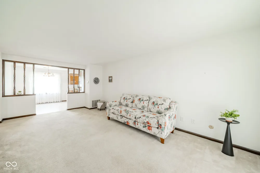4212 Alhambra Drive Anderson, IN 46013