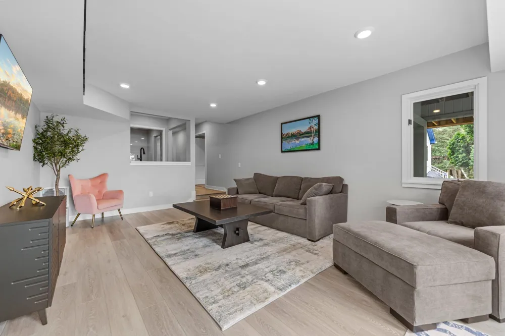1161 Park Avenue Mahtomedi, MN 55115