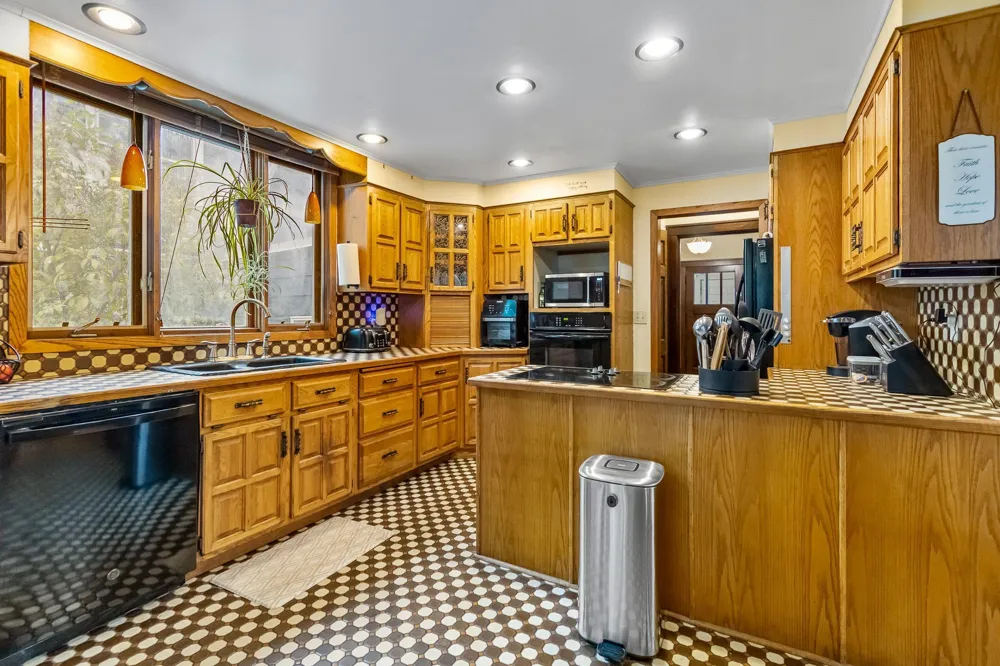 1301 Carlton Avenue Cloquet, MN 55720