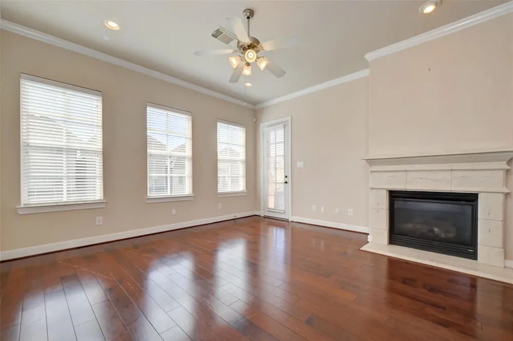 74 Shell Port Square The Woodlands, TX 77380