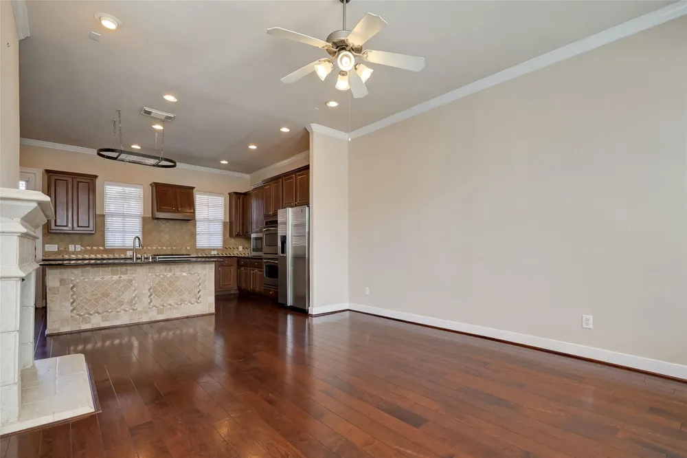 74 Shell Port Square The Woodlands, TX 77380