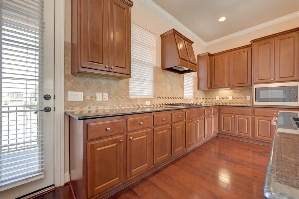 74 Shell Port Square The Woodlands, TX 77380