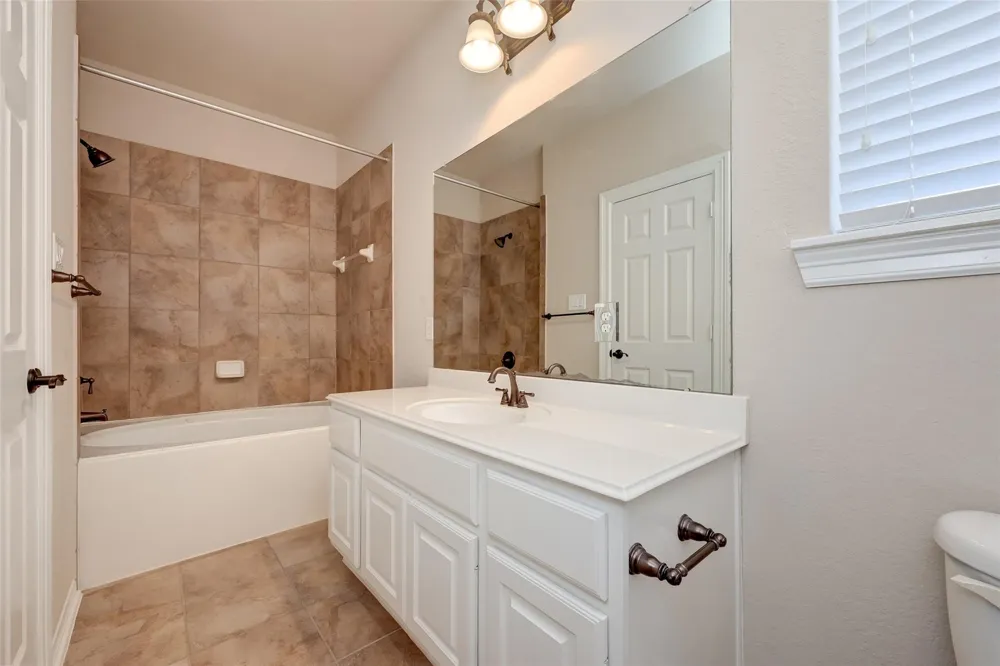 74 Shell Port Square The Woodlands, TX 77380
