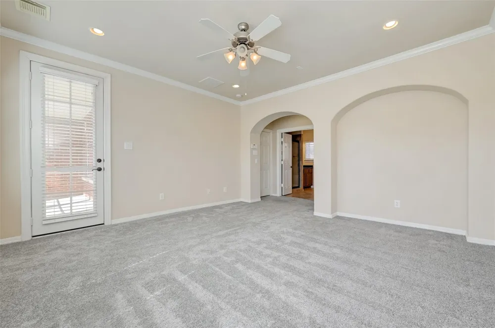 74 Shell Port Square The Woodlands, TX 77380