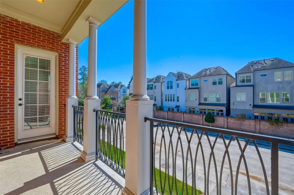 74 Shell Port Square The Woodlands, TX 77380