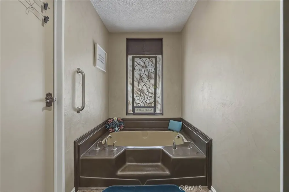 655 E Main #98 San Jacinto, CA 92583
