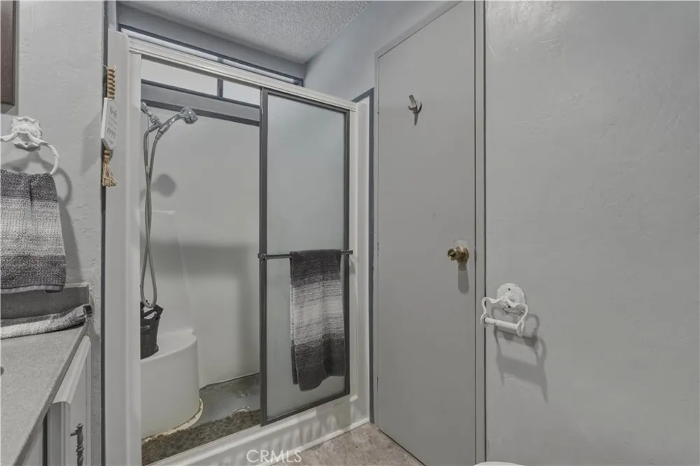 655 E Main #98 San Jacinto, CA 92583