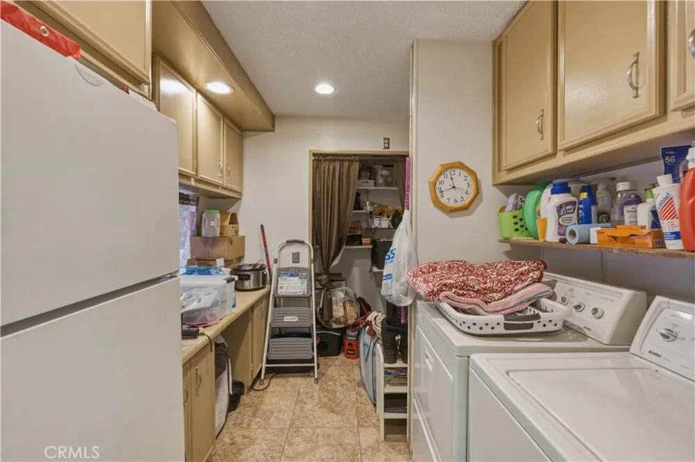 655 E Main #98 San Jacinto, CA 92583