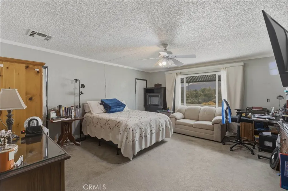 655 E Main #98 San Jacinto, CA 92583