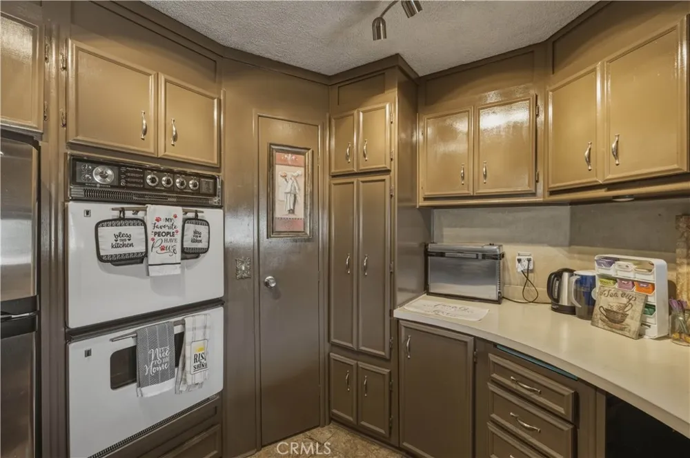 655 E Main #98 San Jacinto, CA 92583