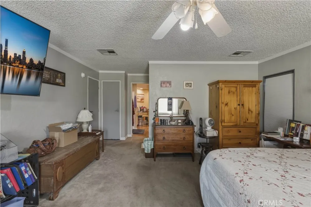 655 E Main #98 San Jacinto, CA 92583