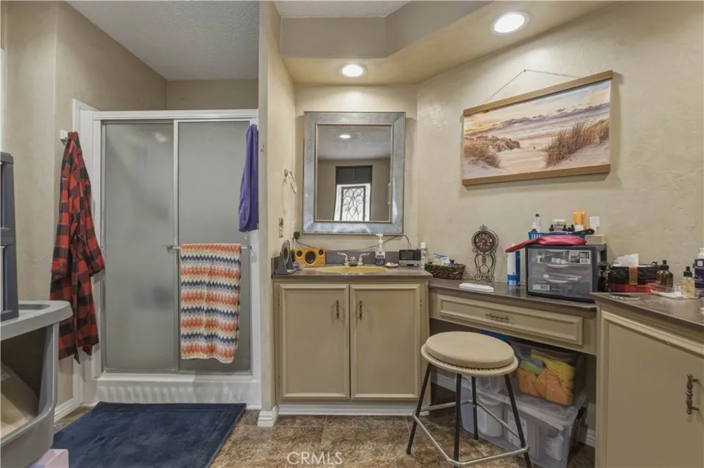 655 E Main #98 San Jacinto, CA 92583