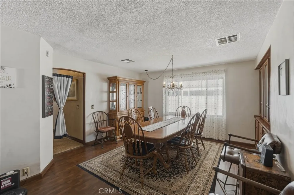 655 E Main #98 San Jacinto, CA 92583